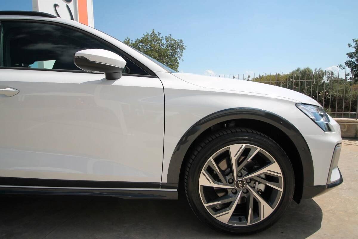Audi A3 Allstreet 1.5 tfsi mhev Business Advanced 150cv Km0 09.2026