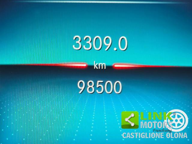 MERCEDES-BENZ GLB 200 d 4Matic AMG Line Premium