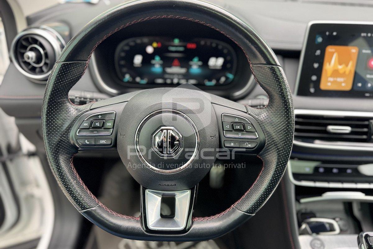 MG HS 1.5T-GDI AT Luxury