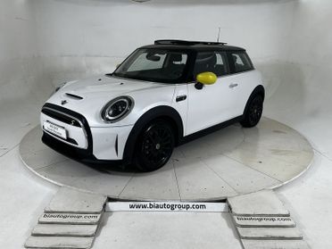 MINI Mini Full Electric Mini F56 2021 Full Electric Mini 3p Cooper SE Classic auto