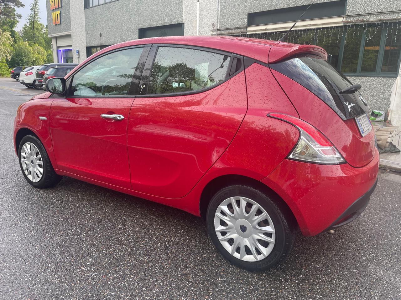 Lancia Ypsilon 1.2 69 CV 5 porte S&S*Neopatentati*