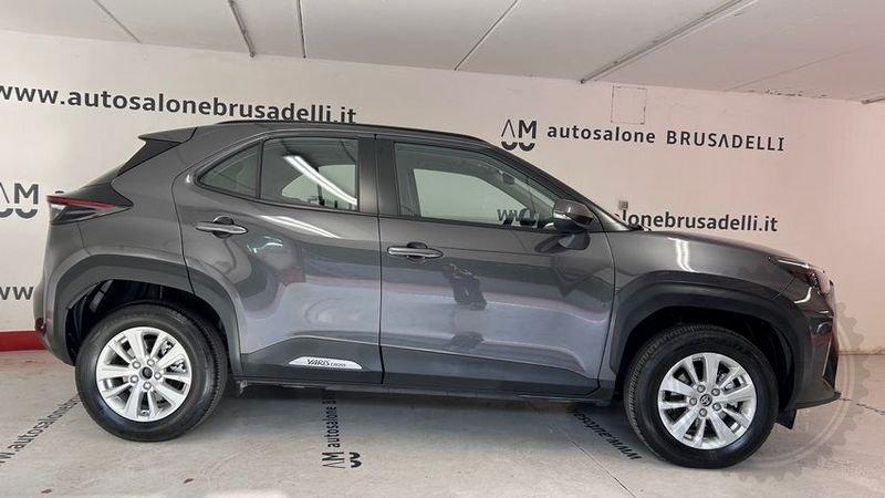Toyota Yaris Cross 1.5 Hybrid 5p. E-CVT Active *P.ZO REALE*