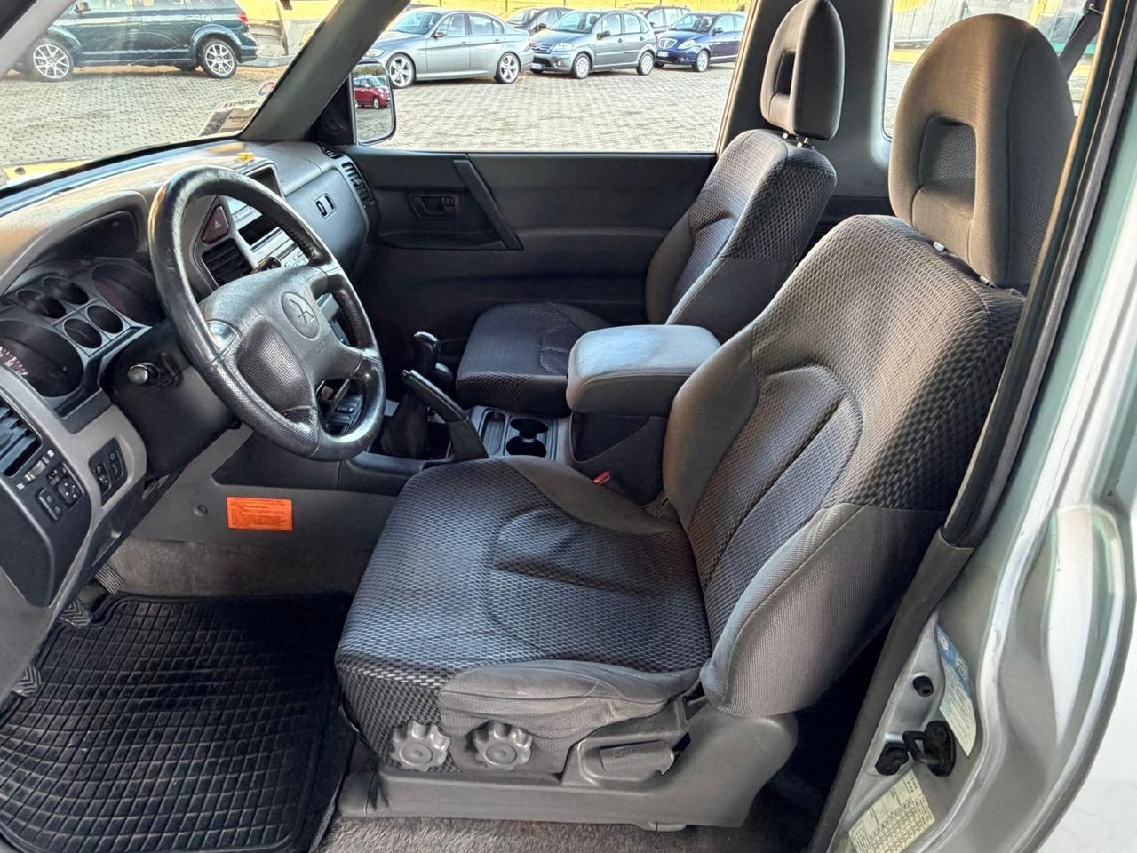 Mitsubishi Pajero 3.2 16V DI-D 3p. GLS1