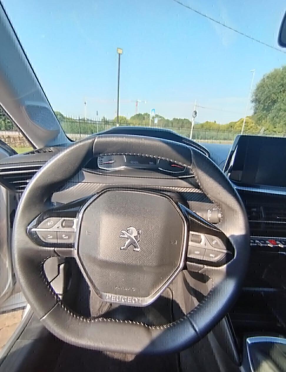 Peugeot 208 OFFERTA DICEMBRE