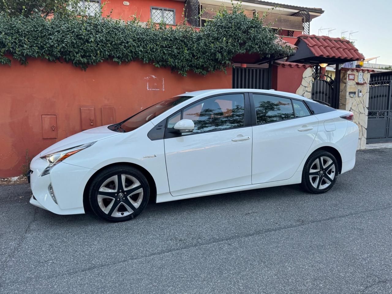 Toyota Prius Prius+ Hybrid km certificati Toyota unico proprietario