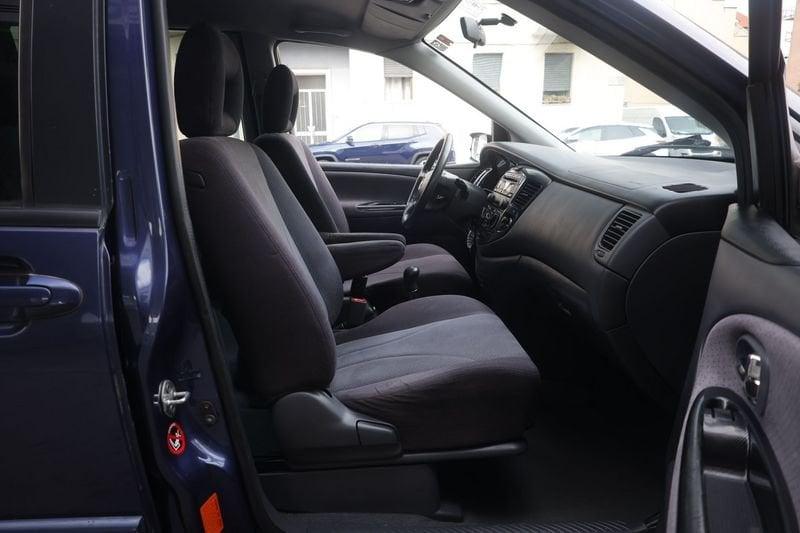 Mazda MPV Mazda MPV 2.0 TD CD Executive 7P 100KW ANNO 2003