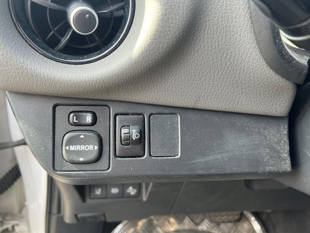 Toyota Yaris Active 1.5 VVT-i HEV #9713