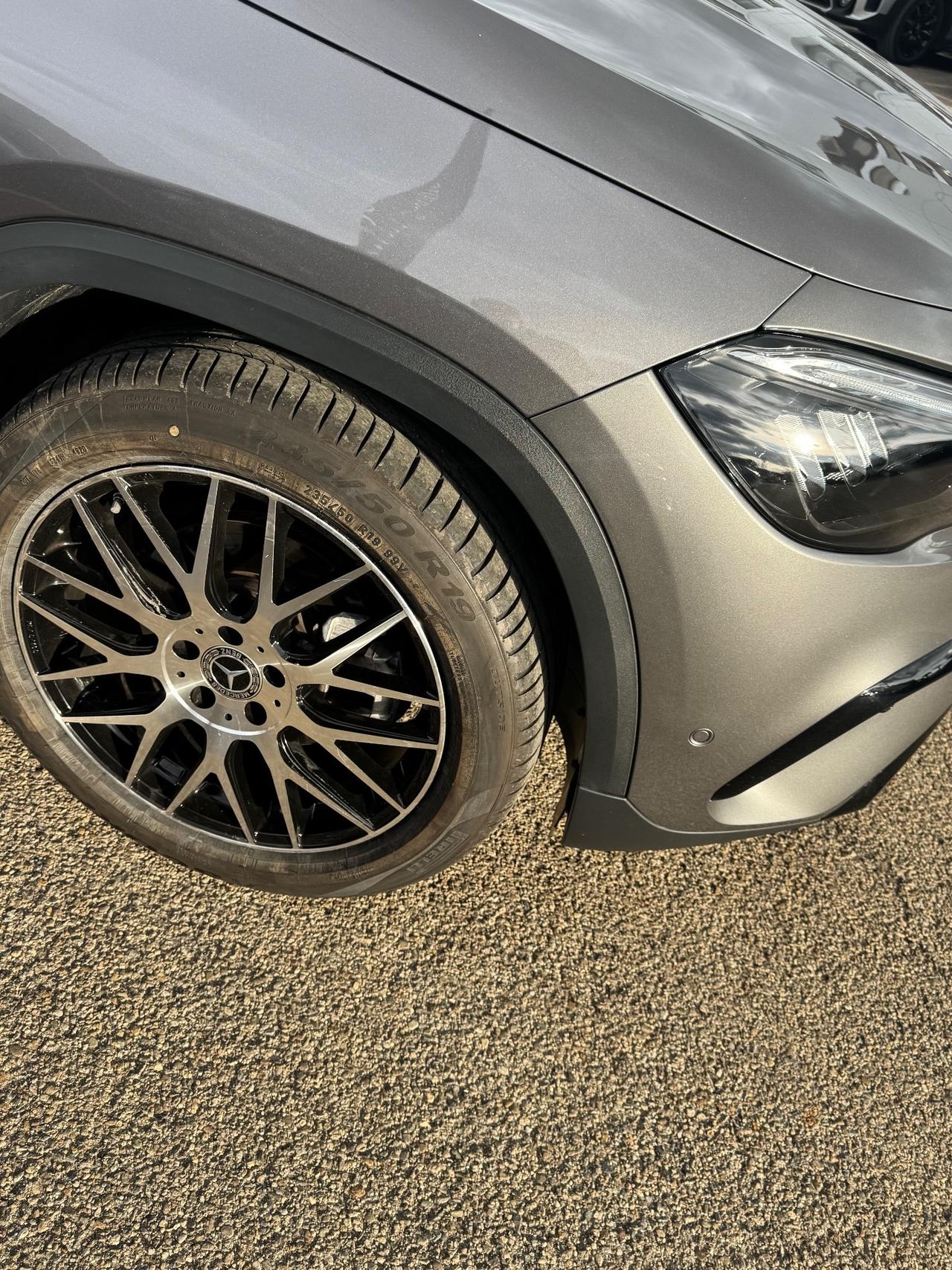 Mercedes-benz GLA 200 180 d Automatic Advanced