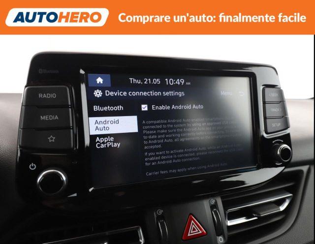 TOYOTA Auris Touring Sports 1.8 Hybrid Lounge