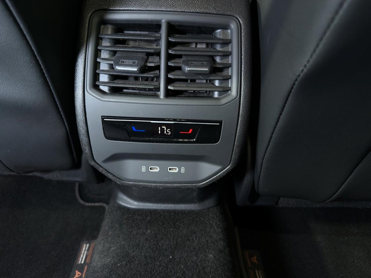 Cupra Formentor 1.4 e-Hybrid DSG 204CV