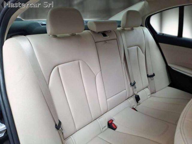 BMW 320 320D 48V BUSINESS ADVANTAGE AUTO - VOLANTE M - GE8