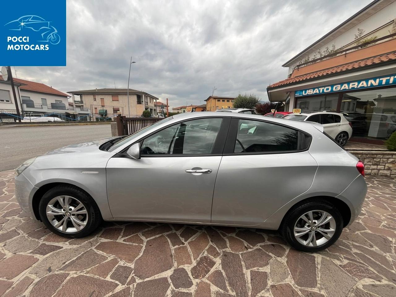 Alfa Romeo Giulietta 1.6 JTDm-2 105 CV Progression