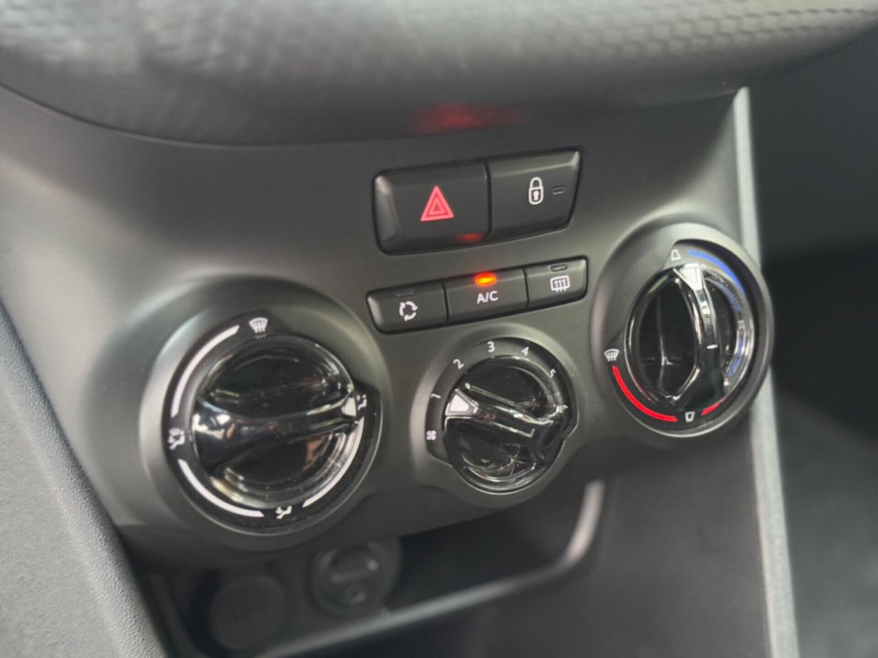 Peugeot 2008 PureTech 82cv GT LINE