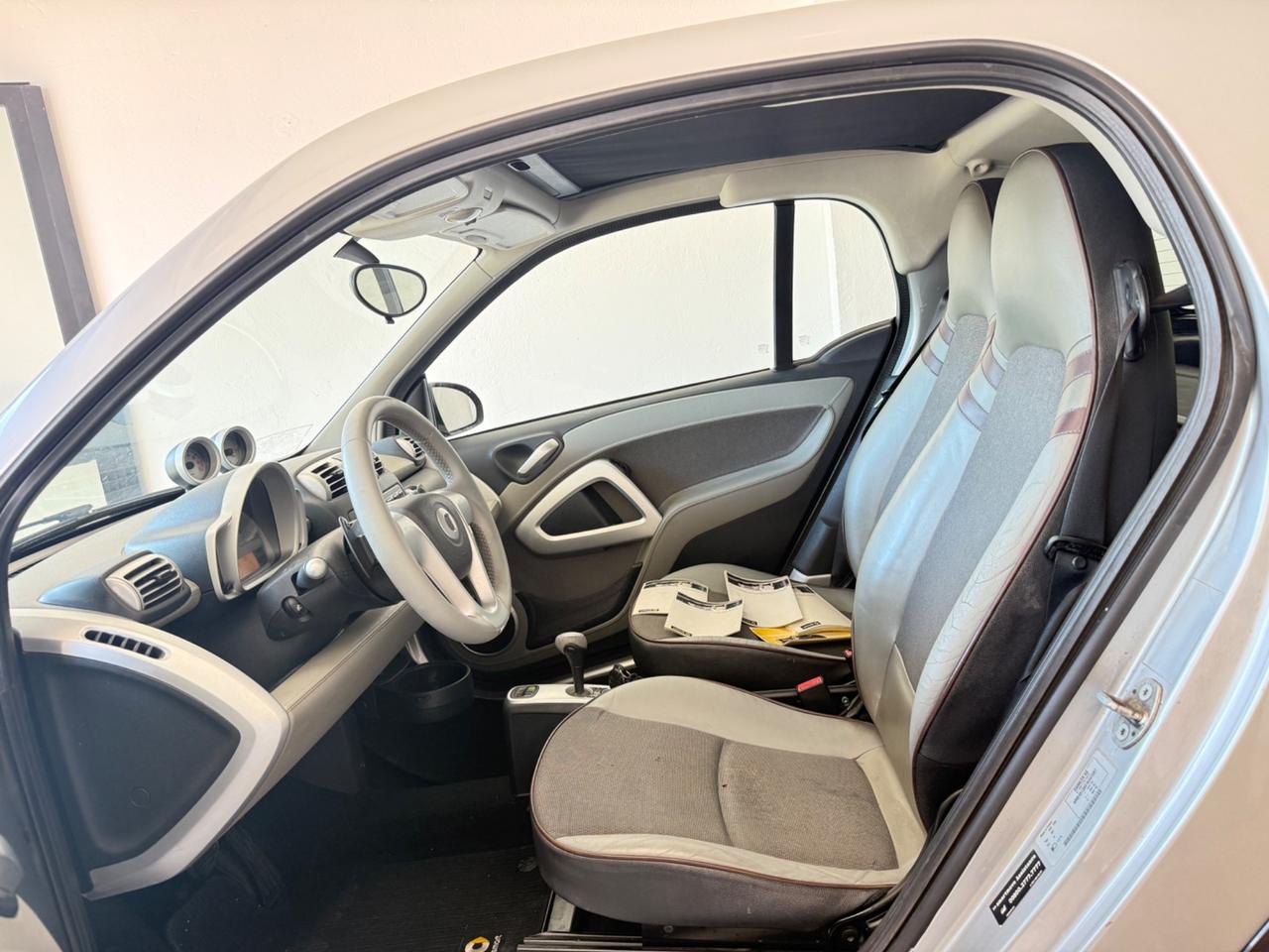 Smart ForTwo 1000 52 kW coupé limited two