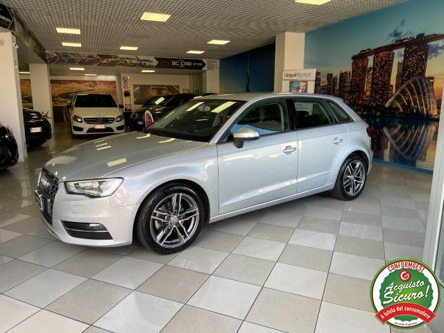 AUDI A3 SPB 1.6 TDI 105cv S tronic *LED*NAVI