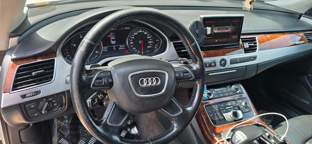 Audi A8 L 3.0 TDI 250 CV quattro tiptronic