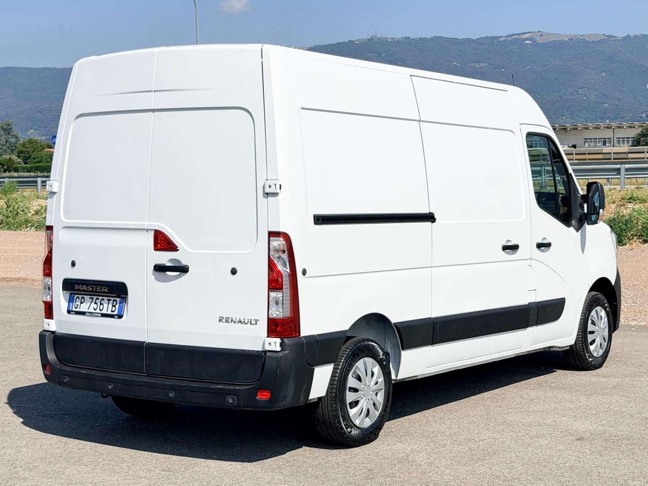 Renault Master 2.3 Diesel 150CV L2H2 2023
