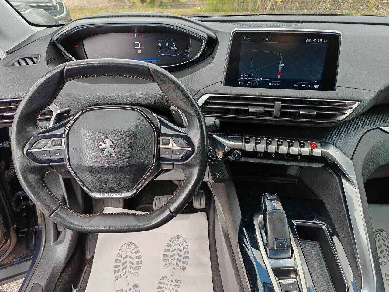 Peugeot 3008 1.5BlueHDi Allure navig led 2021