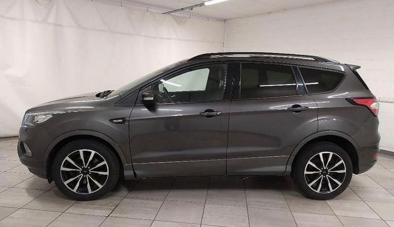 Ford Kuga 1.5 TDCI 120 CV ST-Line