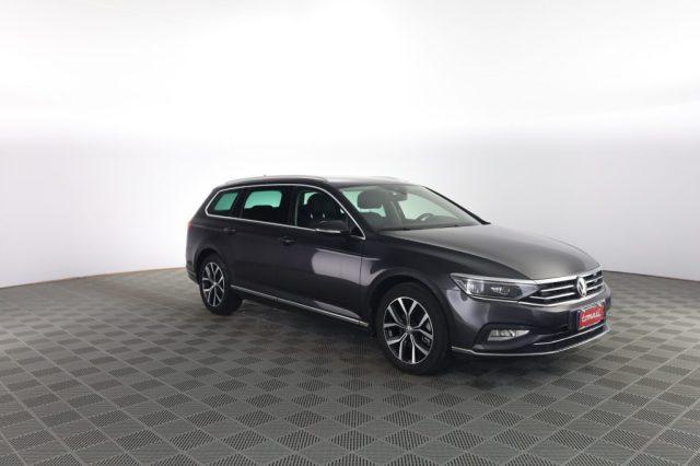 VOLKSWAGEN Passat Passat 1.6 TDI DSG Business BlueMotion Technology