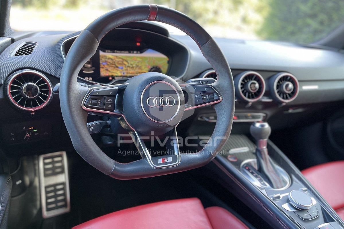 AUDI TTS Coupé TFSI quattro S tronic sport attitude