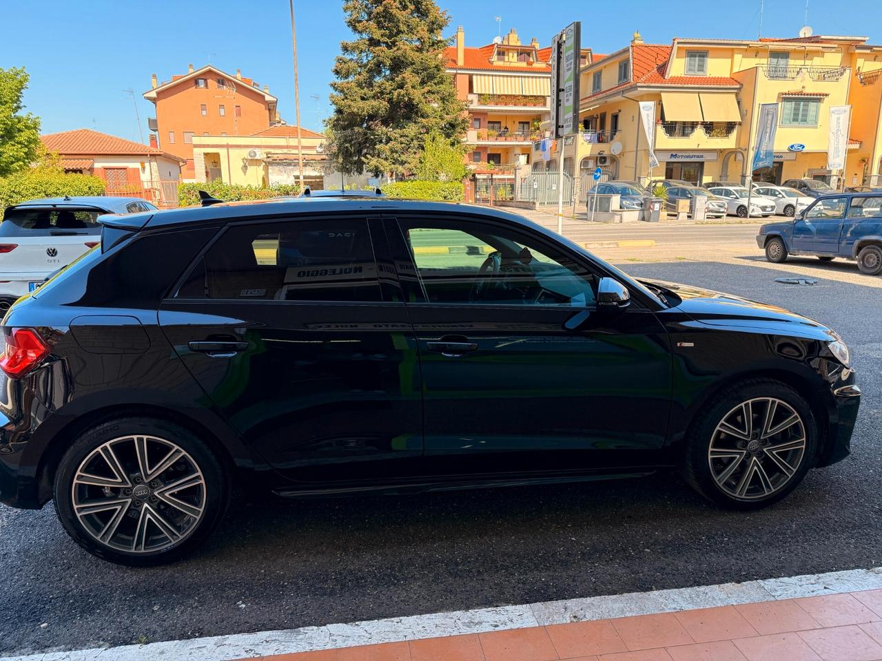 Audi A1 SPB 30 TFSI S tronic Identity Black