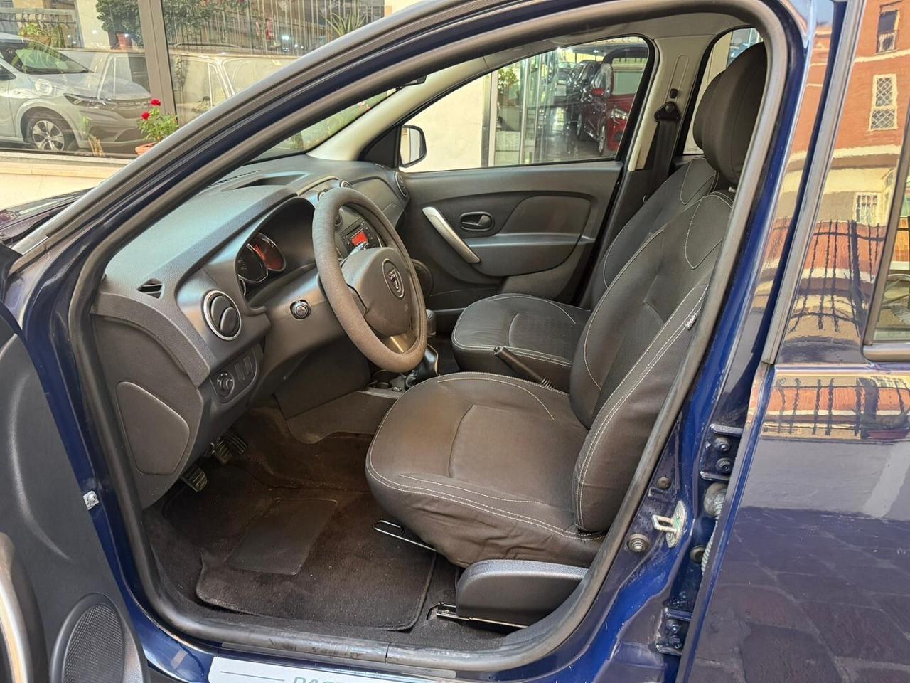 Dacia Sandero 1.2 16V 75cv Gpl OK NEOPAT.