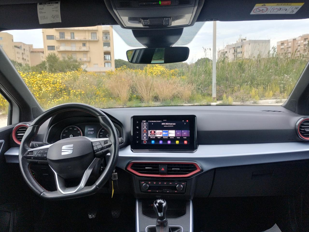 Seat Arona 1.0 TGI FR ( sportiva , full optional e dai consumi record)