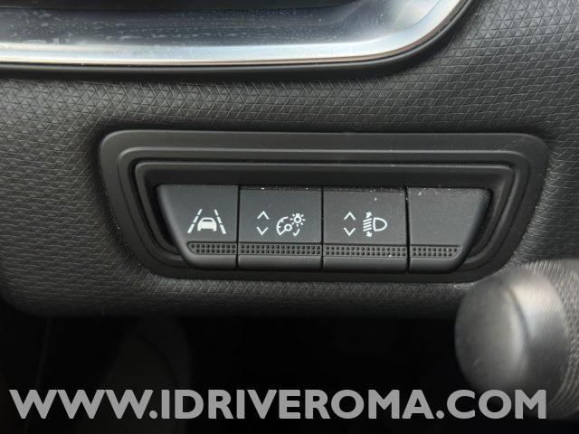 RENAULT Clio Full Hybrid E-Tech 140 CV 5 porte Intens