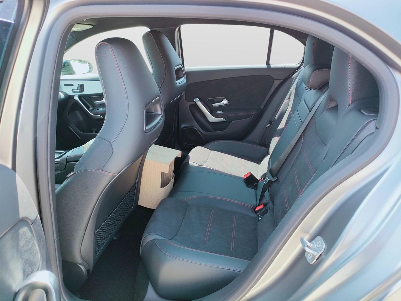 Mercedes-Benz A 180 d Automatic