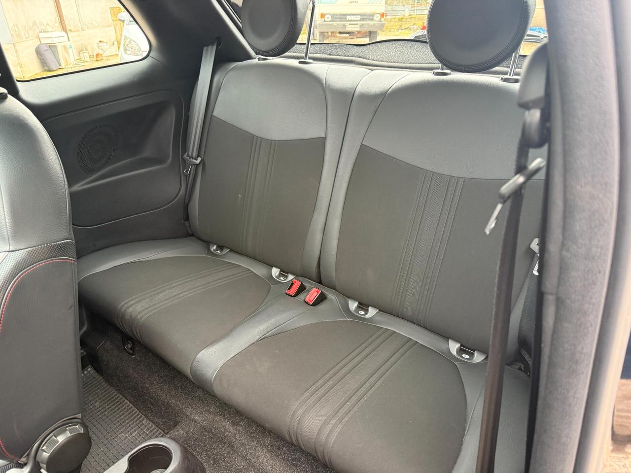 Fiat 500 1.0 Hybrid Sport NEOPATENTATI