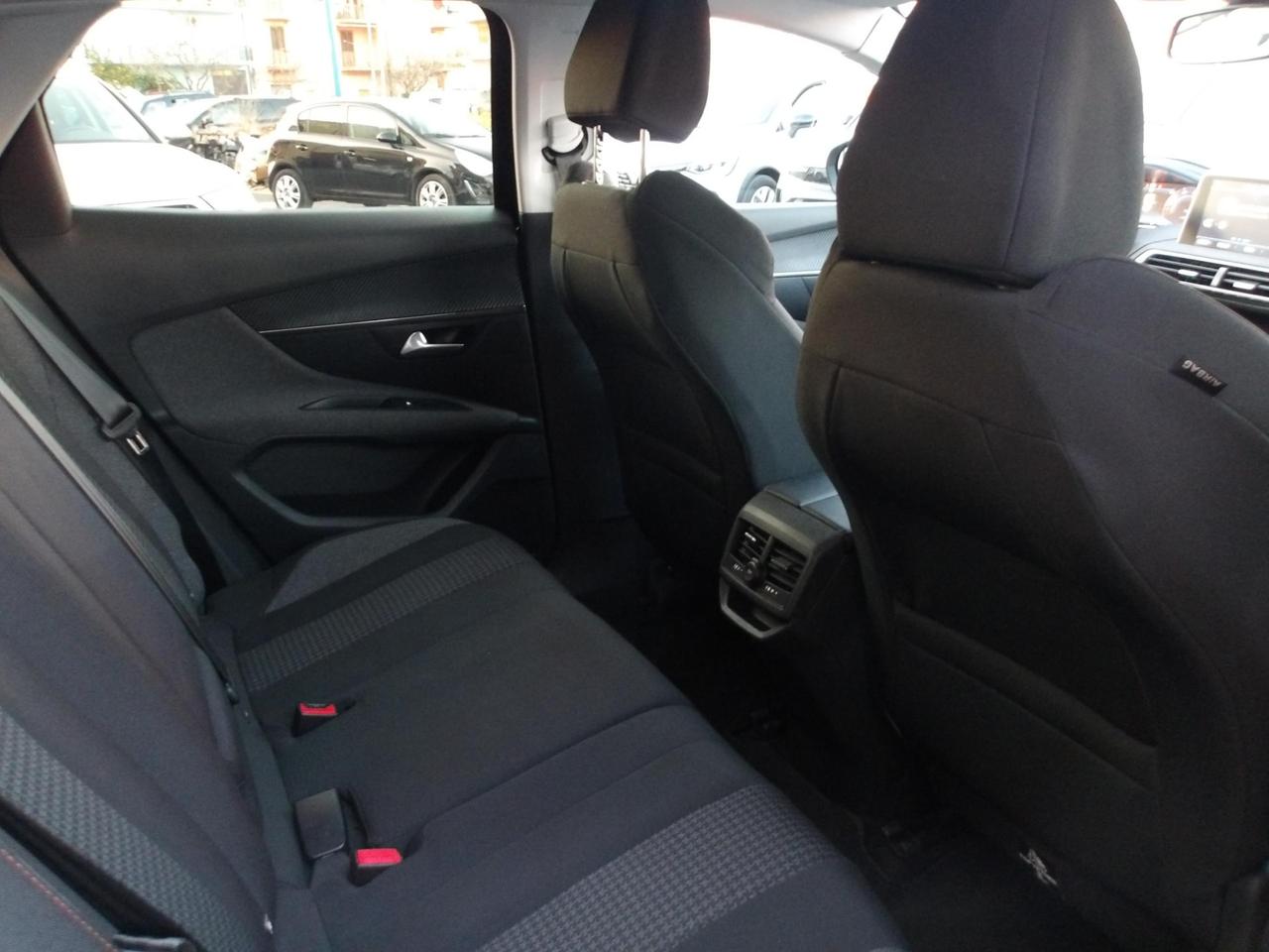 Peugeot 3008 3008 1.5 bluehdi Business s&s 130cv eat8