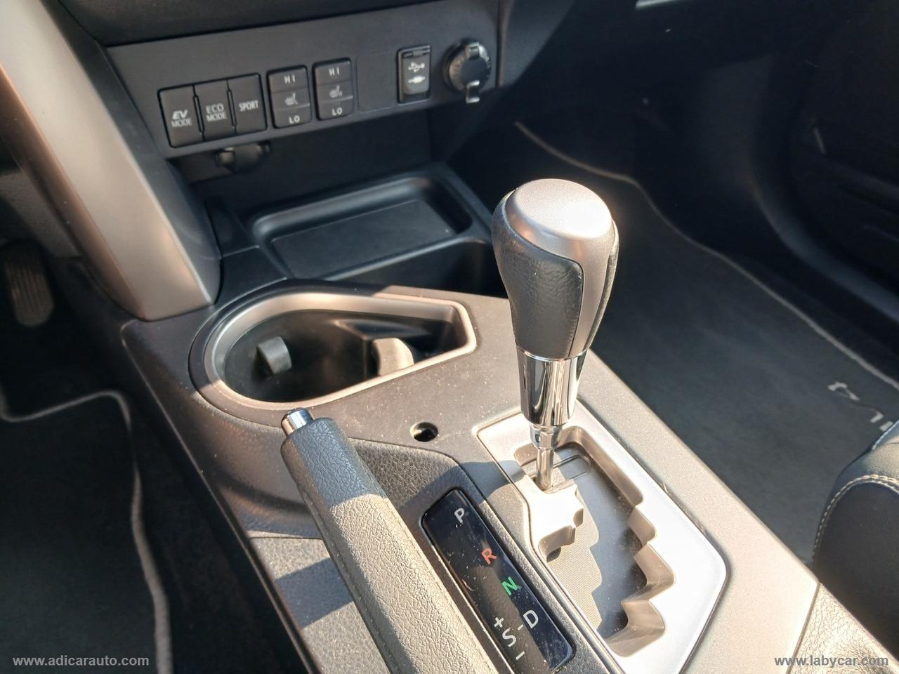 TOYOTA RAV4 2.5 Hybrid 2WD Lounge