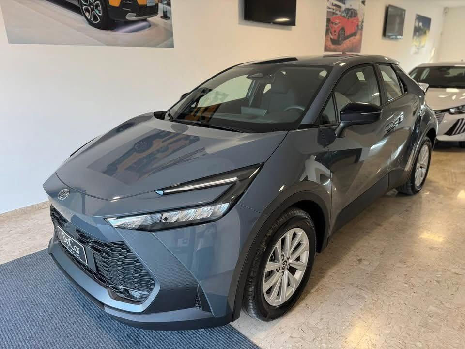 Toyota C-HR Nuova Full Hybrid FWD 140 Cv. Active