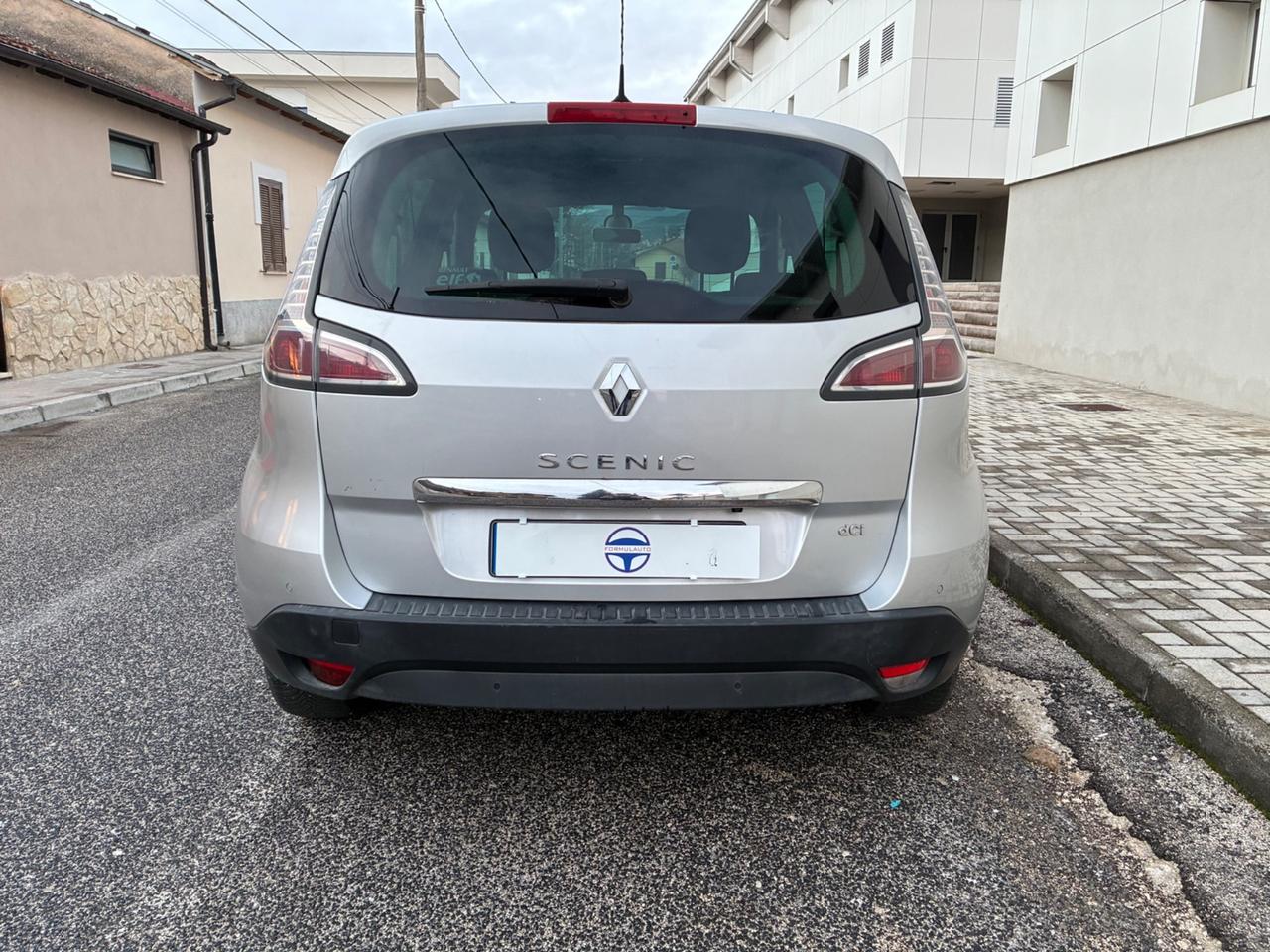 Renault Scenic Scénic dCi 110 CV EDC Limited