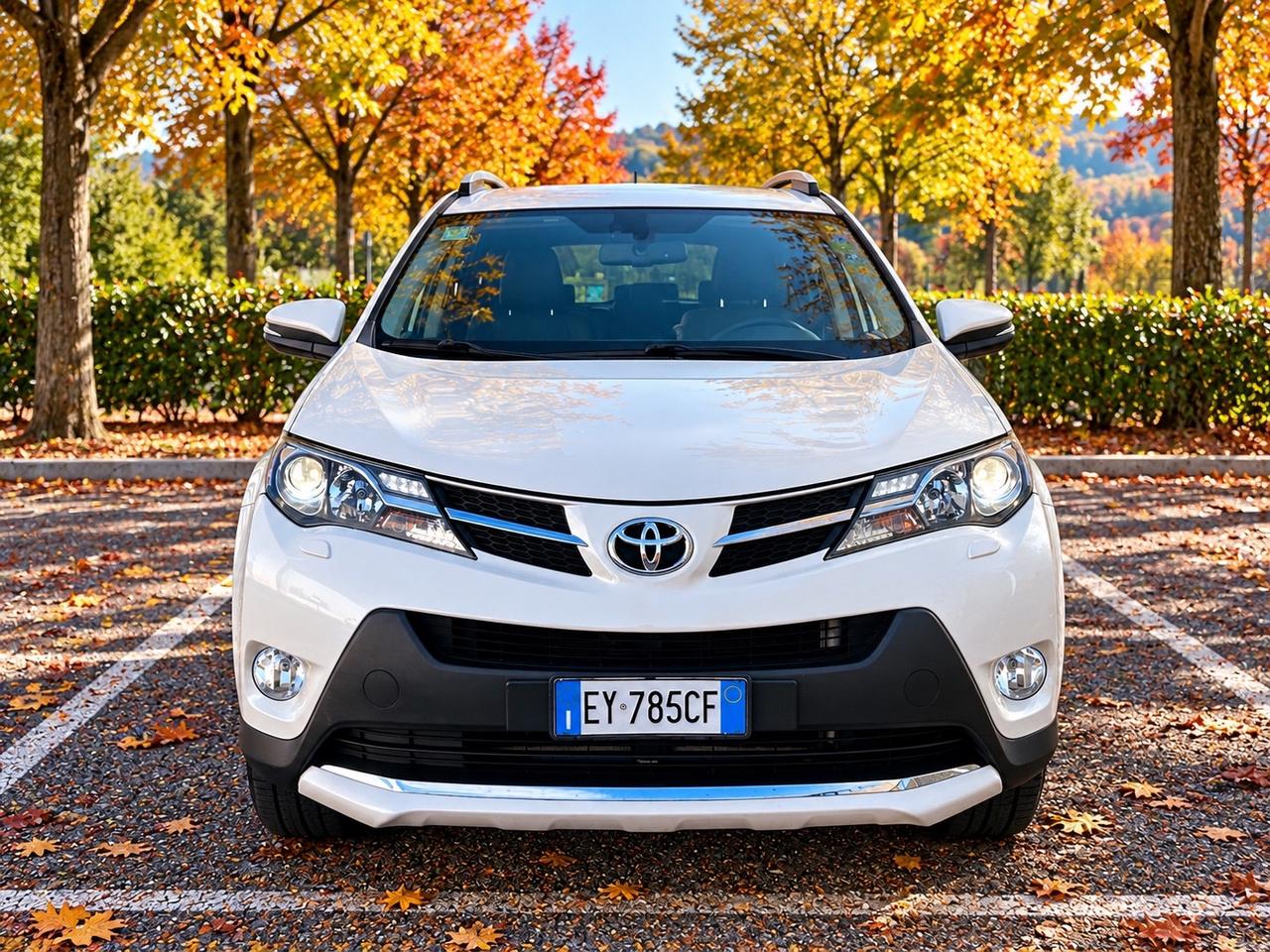 Toyota RAV 4 RAV4 2.2 D-CAT 150 CV 4WD Automatico *PREZZO REALE* Navi Pelle Xenon