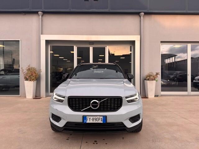 Volvo XC40 2.0 D4 AWD Geartronic R-design