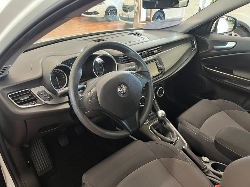 ALFA ROMEO Giulietta 1.6 JTDm-2 120 CV Distinctive