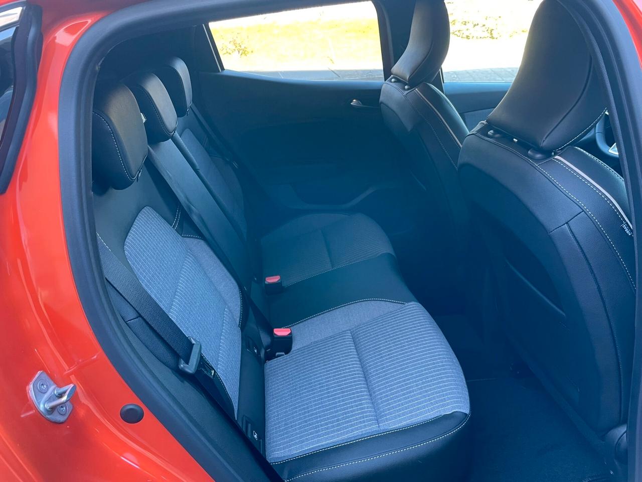 Renault Clio ECO-G 100 CV Techno