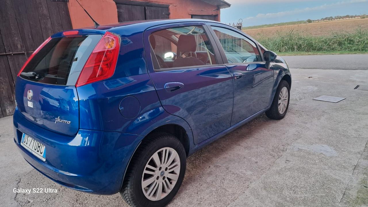 Fiat Grande Punto 1.4 5 porte Active Natural Power neop