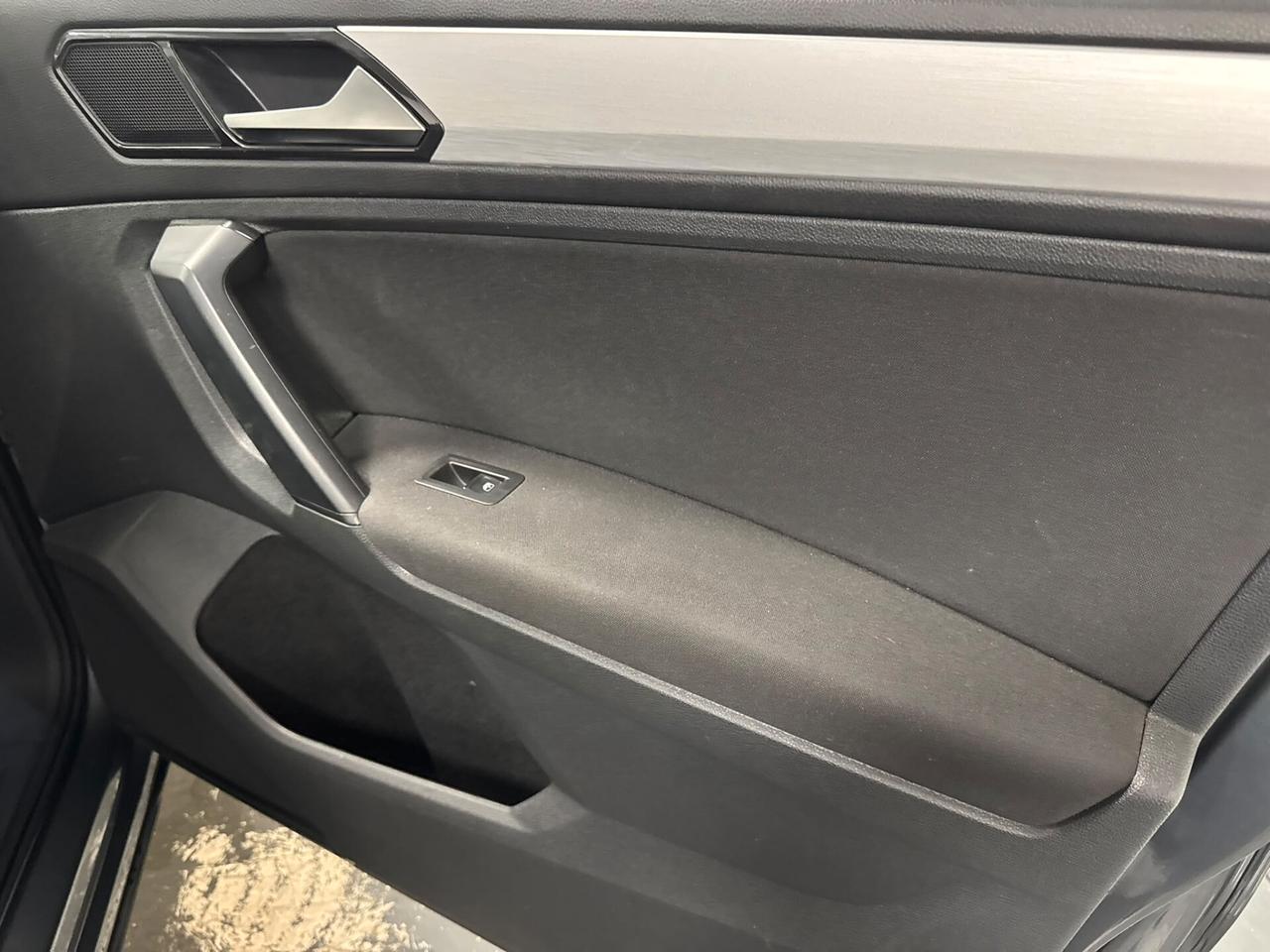 Volkswagen Tiguan 2.0 TDI SCR Business BlueMotion Technology