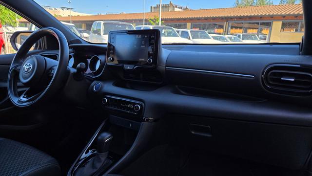 TOYOTA Yaris 1.5 HYBRID LOUNGE TETTO PANO GARANZIA TOYOTA UNIP