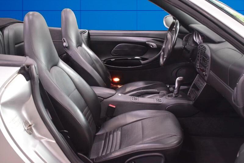 PORSCHE 911 (996) 911 Carrera cat Cab...
