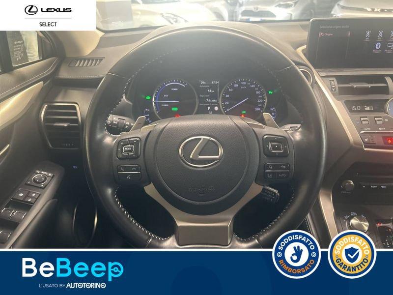 Lexus NX 300H 2.5 PREMIUM 4WD CVT