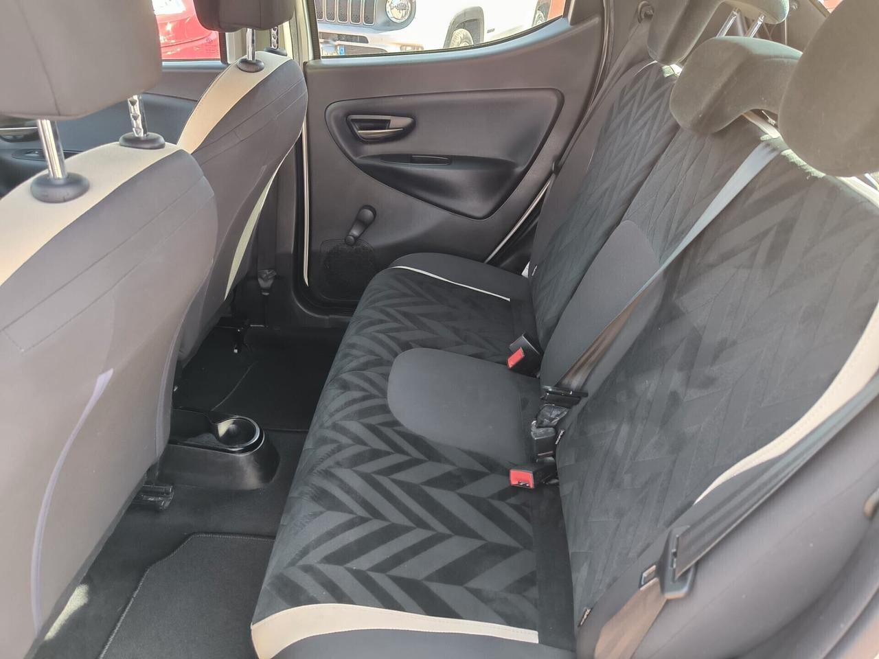 Lancia Ypsilon 1.3 MJT 16V 95 CV 5 porte S&S Gold