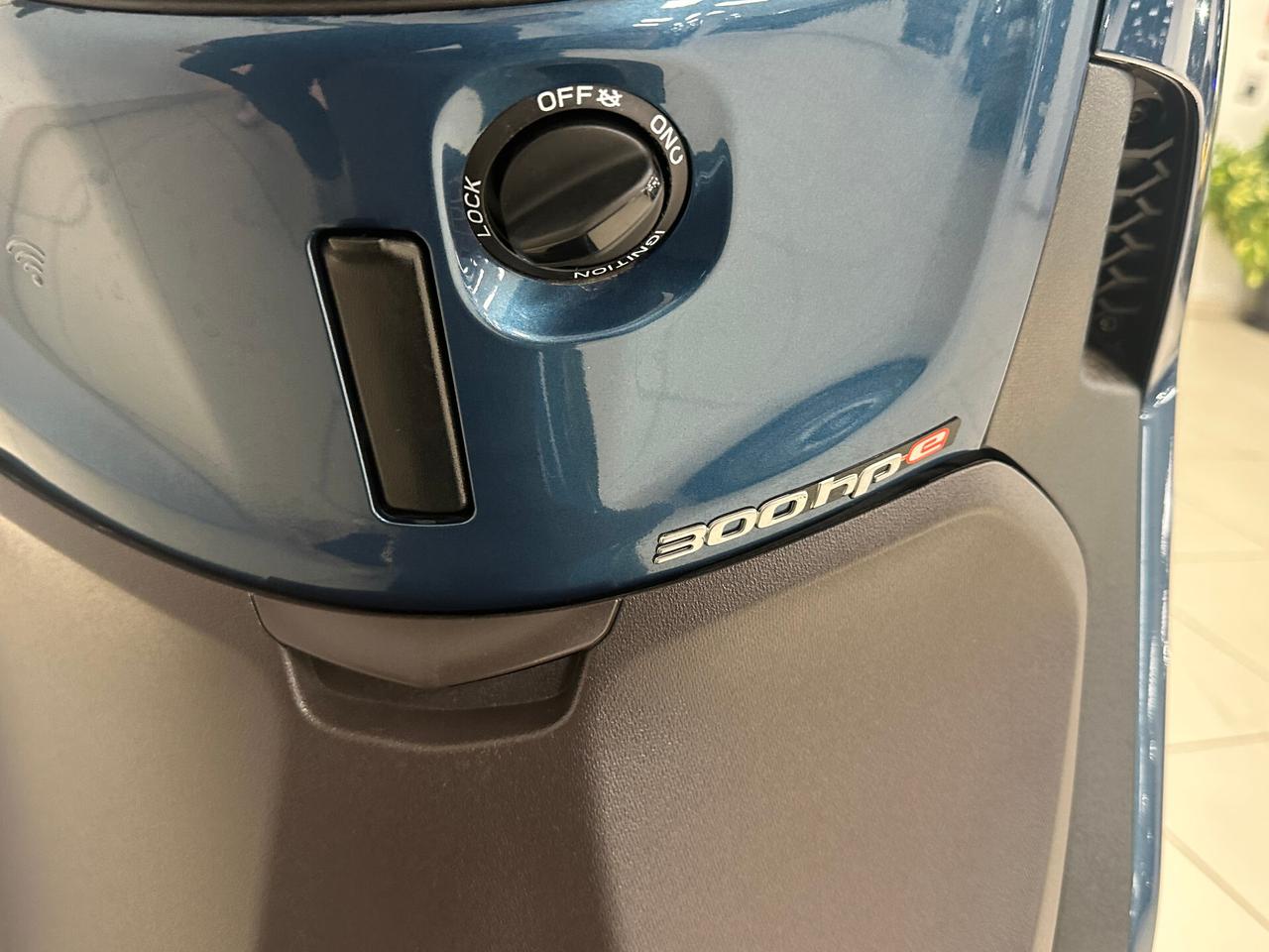 Piaggio Beverly 300 i.e. KM 490 - 2025