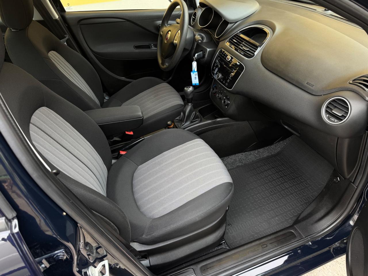 Fiat Punto 1.3 MJT II S&S 95 CV 5 porte Street