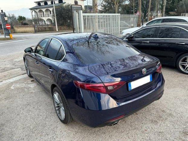 Alfa Romeo Giulia ALFA ROMEO GIULIA