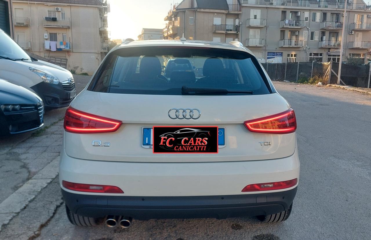 Audi Q3 ADVANCED PLUS PACCHETTO LUCI AMBIENTE