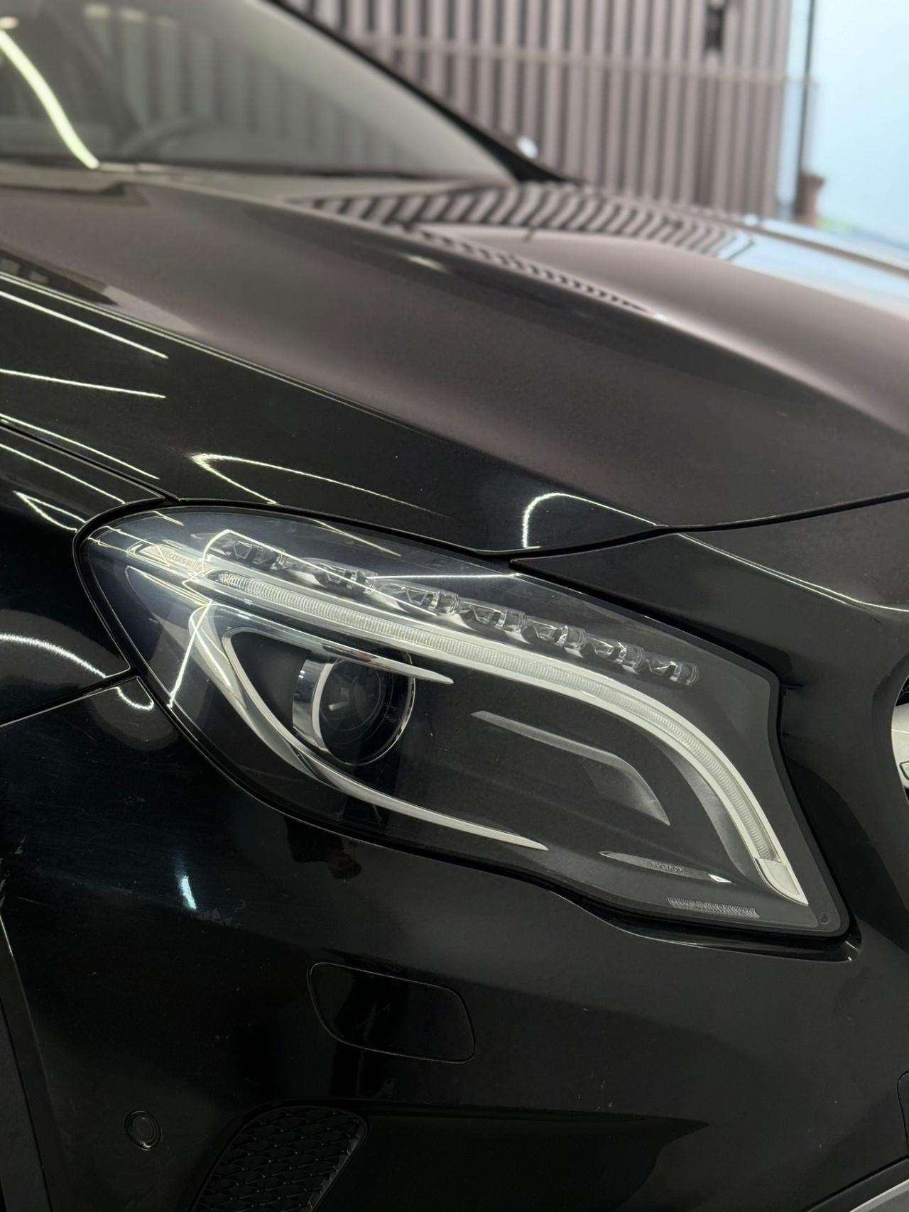 Mercedes-benz GLA 200 d Automatic Sport - Tetto